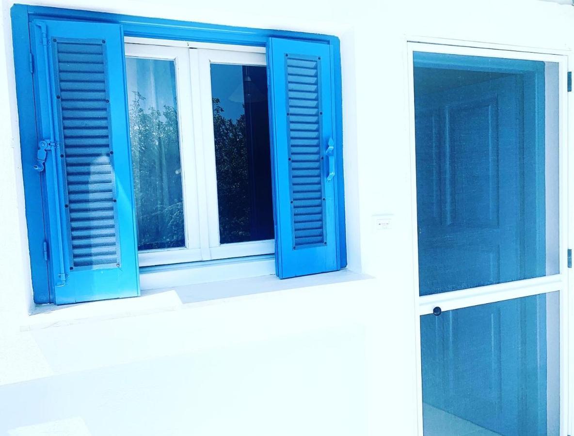 Ilias Apartments Finikounta Exterior photo