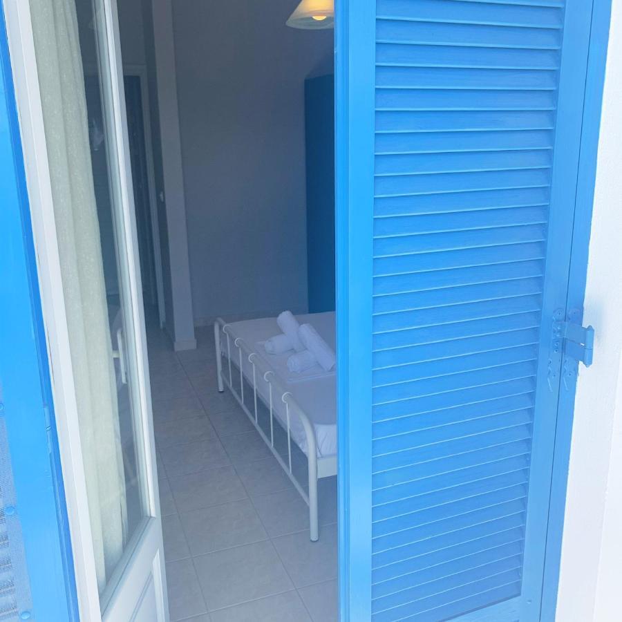 Ilias Apartments Finikounta Exterior photo